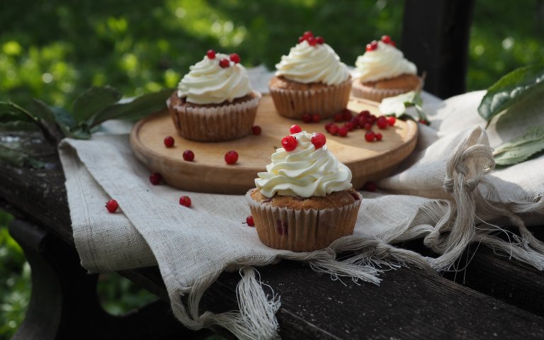 Buchweizen Preiselbeer Cupcakes